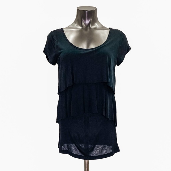 OLD Navy Black Layered Tiered Blouse Size Medium - Picture 3 of 11